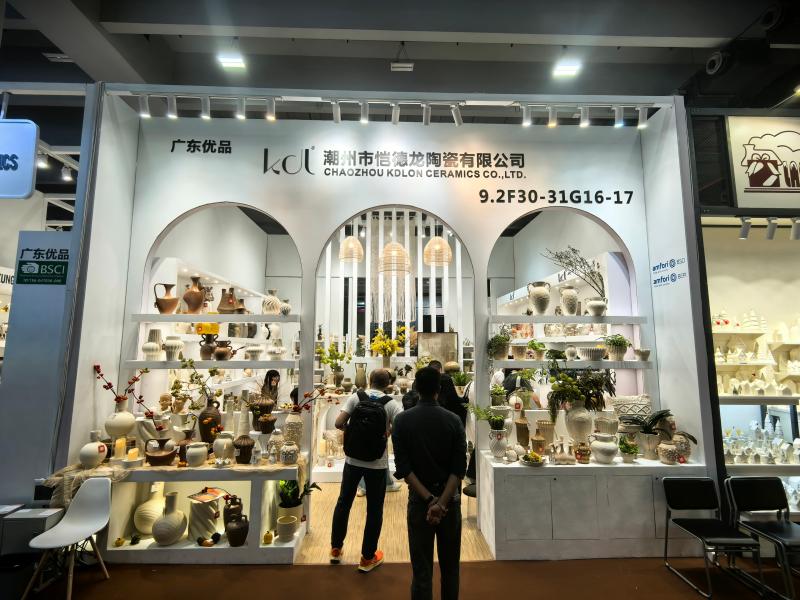 潮州市愷德龍?zhí)沾捎邢薰镜牡?36屆獲獎廣交會展位設(shè)計搭建圖片