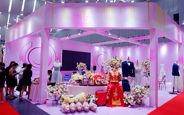 揭秘婚博會(huì)展臺(tái)搭建設(shè)計(jì)，如何3秒吸引新人？